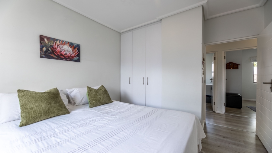 3 Bedroom Property for Sale in Parklands North Western Cape